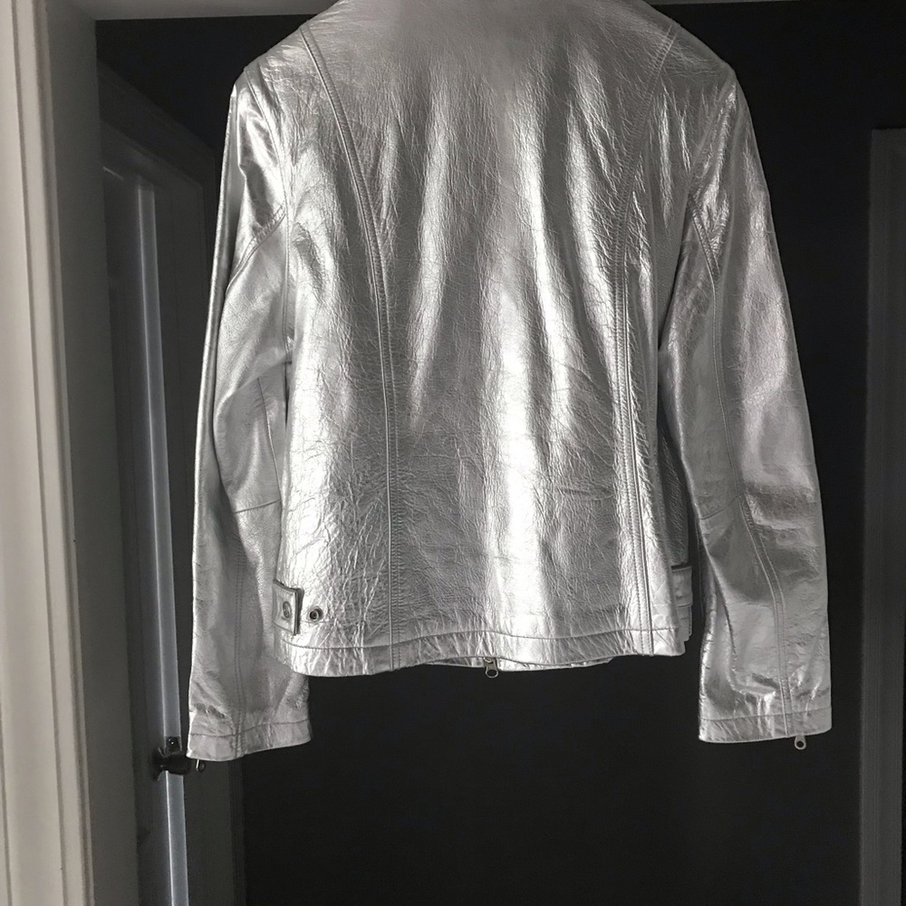 Don’t wear it anymore.
